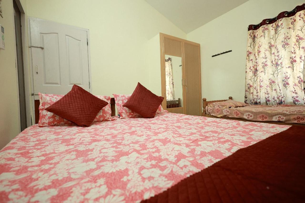Toms Villa Along National Highway Thrissur At Nadathara Exterior photo